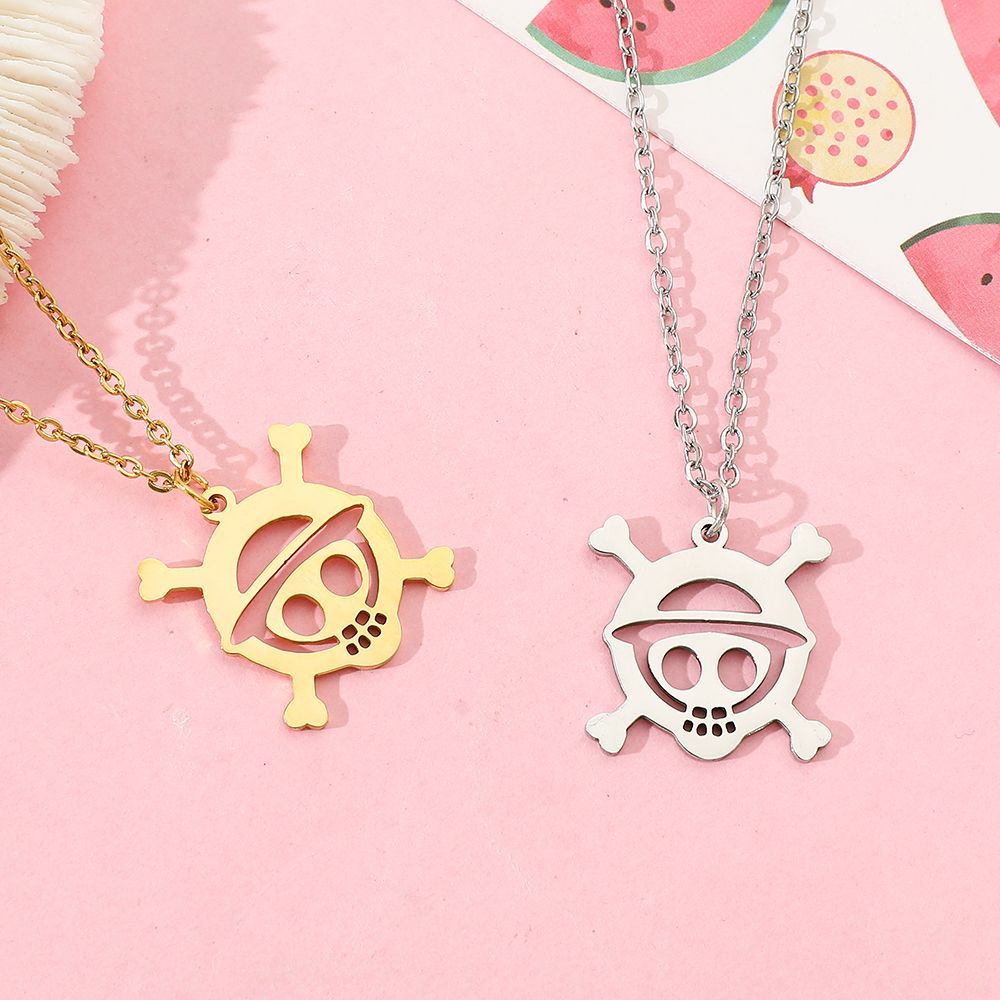 قلادة بتصميم جمجمة أنمي مجوفة  - مراجعة Anime Pendant Necklace وسعره