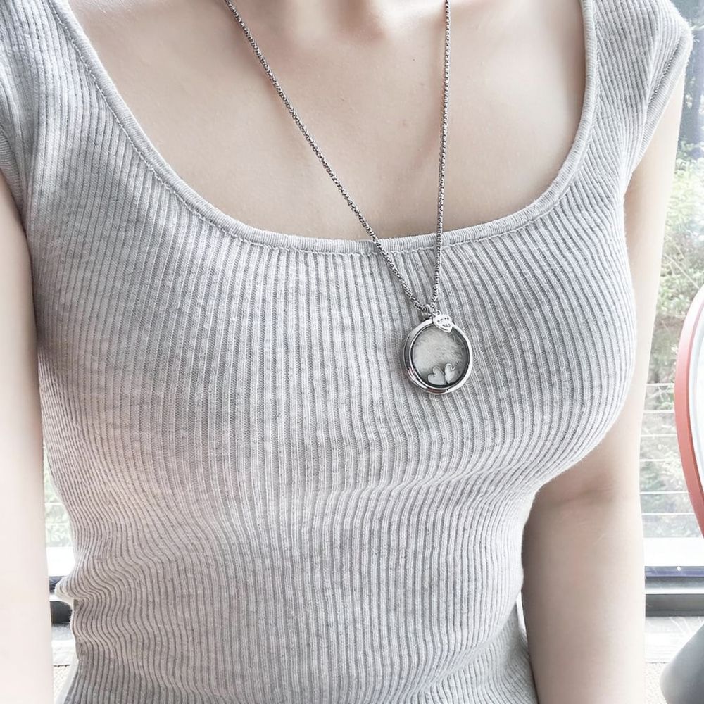 قلادة تذكارية على شكل قلب من ا - مراجعة Heart Locket Necklace Photo وسعره