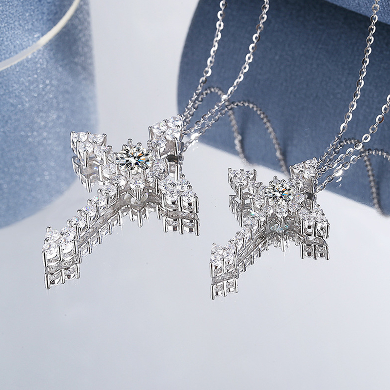 IOGOU 0.5/1CT D VVS1 مويسانيتي - مراجعة 925 Sterling Silver Chain Necklace Men وسعره