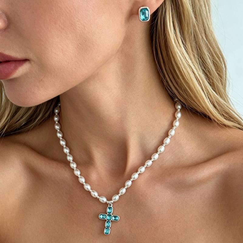 قلادة مخصصة على شكل صليب مرصع  - مراجعة Pearl Choker Necklace Vintage وسعره